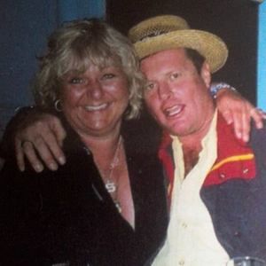 Meet your Posher, Suzanne